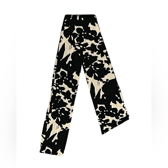 Diane Von Furstenberg Alric silk cream/black floral shift dress with pockets - Picture 9 of 13